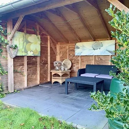 Renovated With Garden Vakantiehuis Sint Maartensvlotbrug